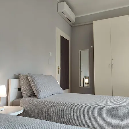 Oda ve Kahvaltı Cattinara 3*