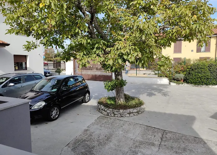 Cattinara Bed & Breakfast Trieste